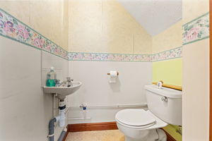 Photo 15- click for photo gallery